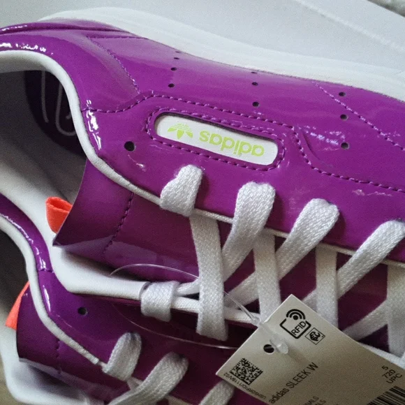 SALE!!!Adidas sleek snickers - Picture 10 of 12